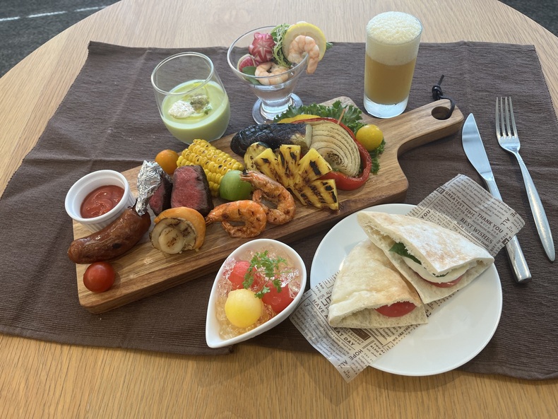 パンと作り置きおかず